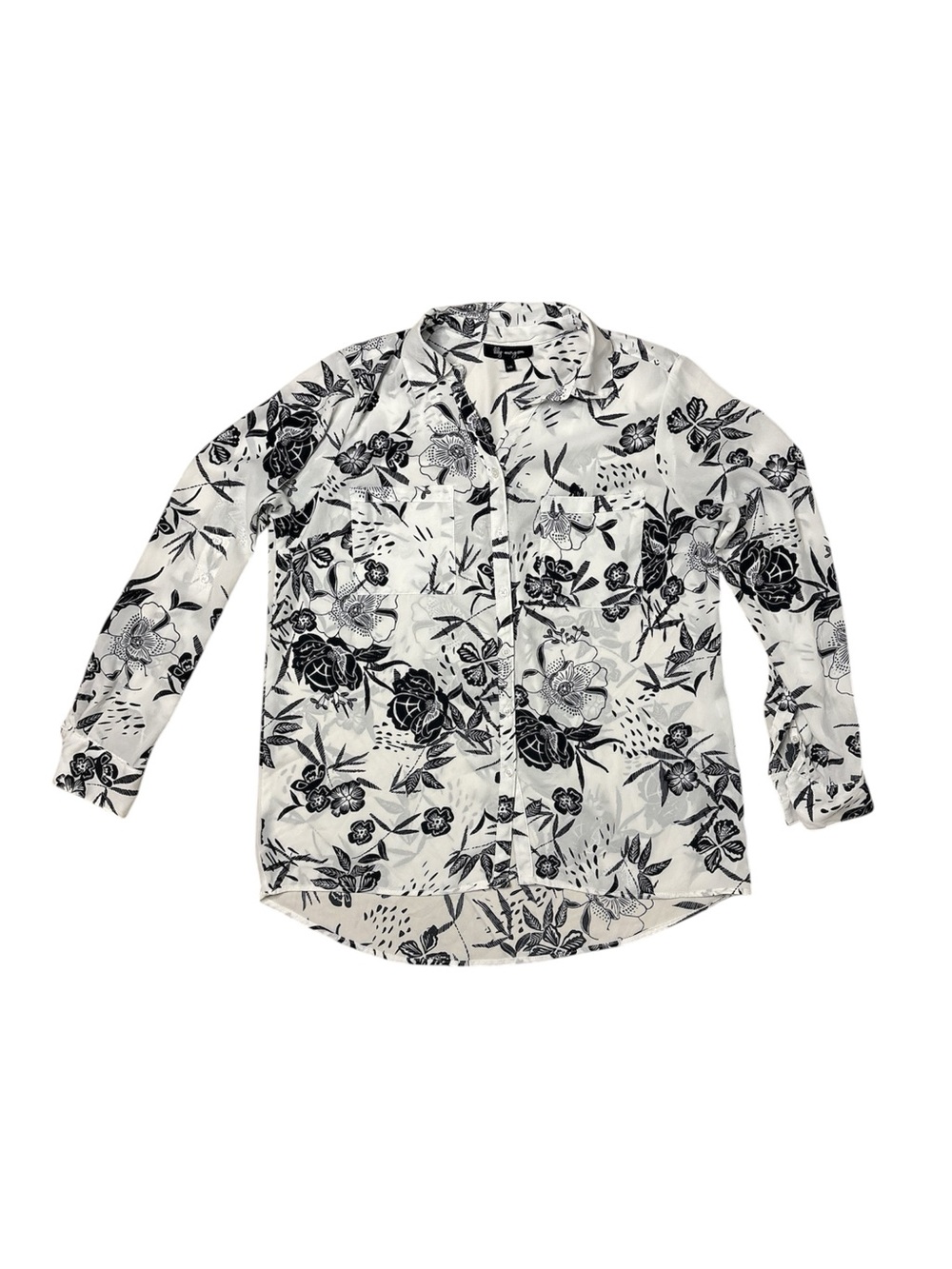 ⭐️ Lily Morgan Black & White Floral Button-Up Shirt- size large
